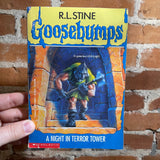 Goosebumps Paperback Bundle - 16 Book Lot Apple Fiction