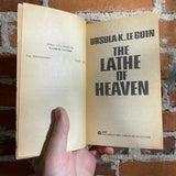 The Lathe of Heaven - Ursula K. Le Guin 1973 Avon vintage paperback