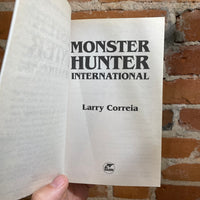 Monster Hunter International - Larry Correia - 2011 Alan Pollack Cover - Baen Paperback