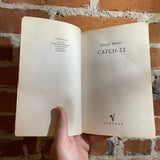 Catch-22 - Joseph Heller 1994 Vintage Books paperback