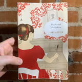 Pride and Prejudice - Jane Austen (2000 Modern Library Classics Paperback Edition)