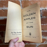 The Golden Apples of the Sun - Ray Bradbury - 1954 Illustrated Bantam Books Paperback