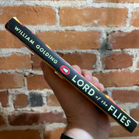 Lord of the Flies - William Golding 2016 Penguin vintage paperback - Lois Lowry Afterord Edition